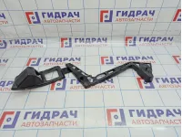 Направляющая заднего бампера левая Ford Mondeo 4 (BD) 1717540