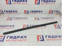 Накладка стекла переднего правого Ford S-MAX 1742024