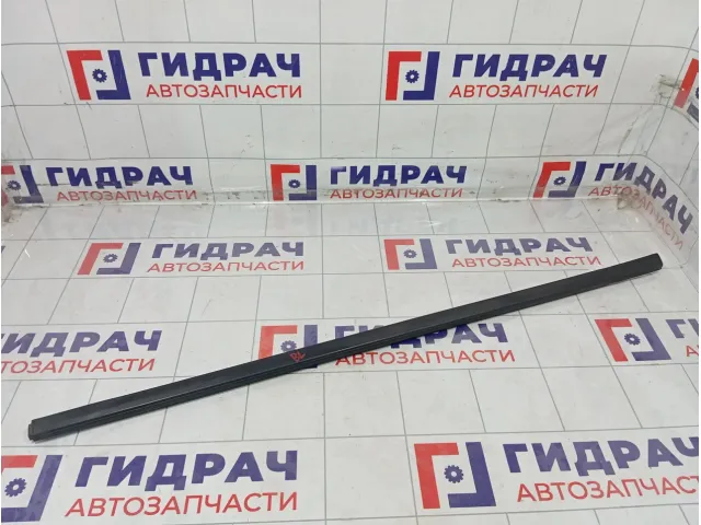 Накладка стекла заднего левого Ford S-MAX 1676481