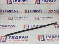 Уплотнитель стекла заднего правого Ford S-MAX 1771850