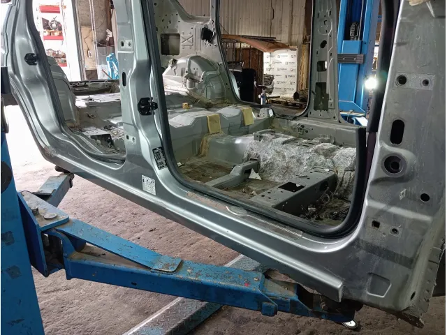 Порог со стойкой правый Ford S-MAX