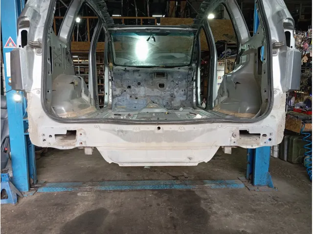 Панель задняя Ford S-MAX