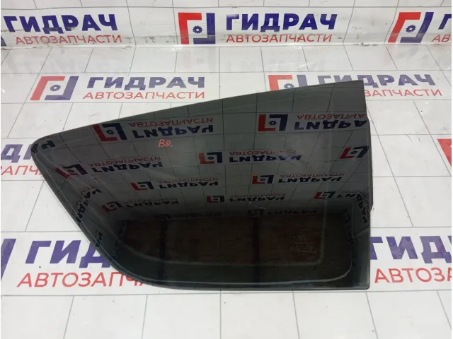 Стекло кузовное глухое (форточка) заднее правое Ford S-MAX 1377438