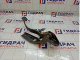Педаль тормоза Ford S-MAX 1675542