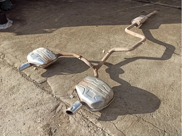 Глушитель в сборе Ford S-MAX 1810384