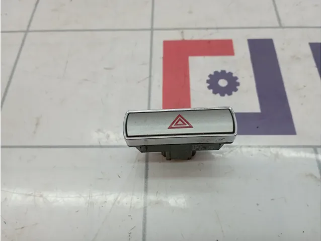 Кнопка аварийной сигнализации Ford S-MAX 1553762