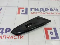 Накладка кнопки стеклоподъемника передней правой GAC GS8 6206161CAD