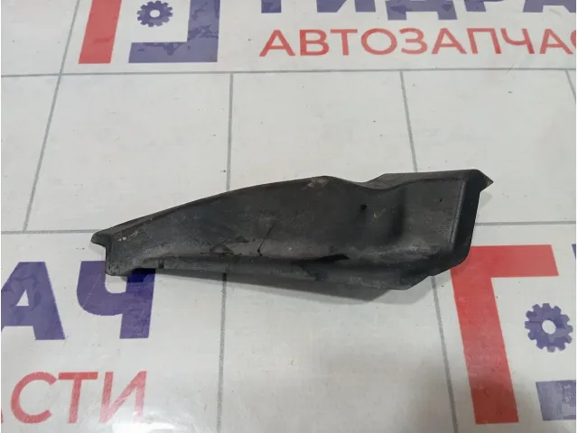 Накладка решетки стеклоочистителя левая GAC GS8 7115131CAD00F0