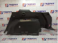 Обшивка багажника правая GAC GS8 6235082CAD00
