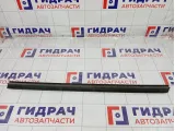 Уплотнитель стекла передний правый GAZ Volga Siber 05056220AD