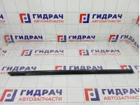 Накладка стекла переднего правого GAZ Volga Siber