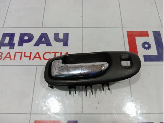 Ручка двери внутренняя передняя левая GAZ Volga Siber