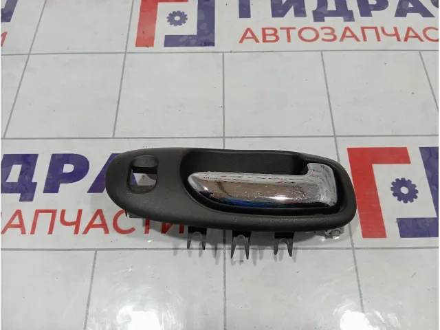 Ручка двери внутренняя передняя правая GAZ Volga Siber