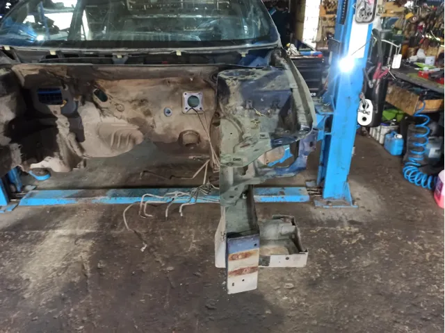 Лонжерон передний левый GAZ Volga Siber