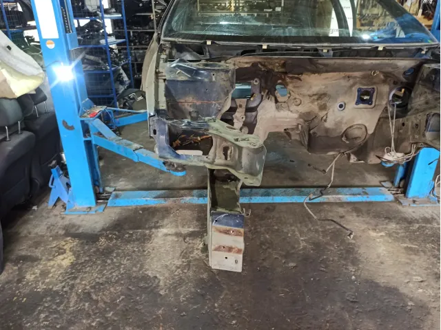 Лонжерон передний правый GAZ Volga Siber