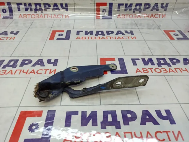 Петля капота правая GAZ Volga Siber