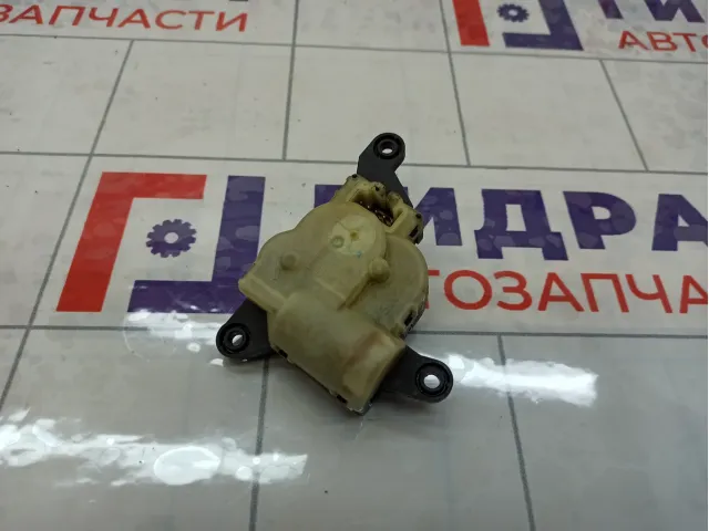 Моторчик заслонки отопителя (печки) GAZ Volga Siber