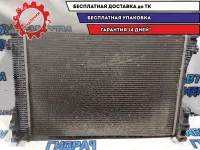 Радиатор основной Mercedes Benz GLK 350 2045004303 Отличное состояние Дефект, сломано крепление.