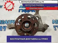 Кулак поворотный передний правый Mercedes Benz GLK 350 2043323001 Отличное состояние