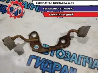 Кронштейн глушителя правый Mercedes Benz GLK 350 2044901437 Отличное состояние