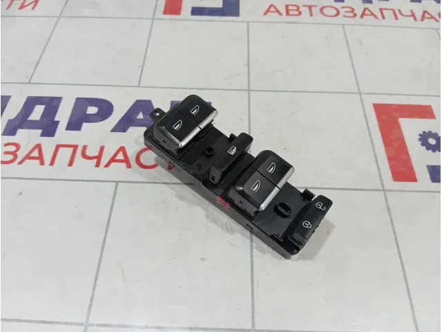 Блок управления стеклоподъемниками Geely Atlas 7045007500894