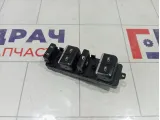 Блок управления стеклоподъемниками Geely Atlas 7045007500894