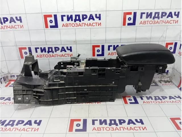 Подлокотник Geely Atlas (NL-3) 01840008