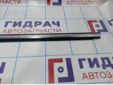 Накладка стекла переднего левого Geely Emgrand EC 7 1068002043.