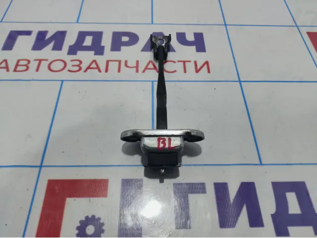 Ограничитель двери задний левый Geely Emgrand EC 7 1068002104.