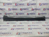Накладка на порог наружная левая Geely Emgrand EC 7 1068001640. Дефект.