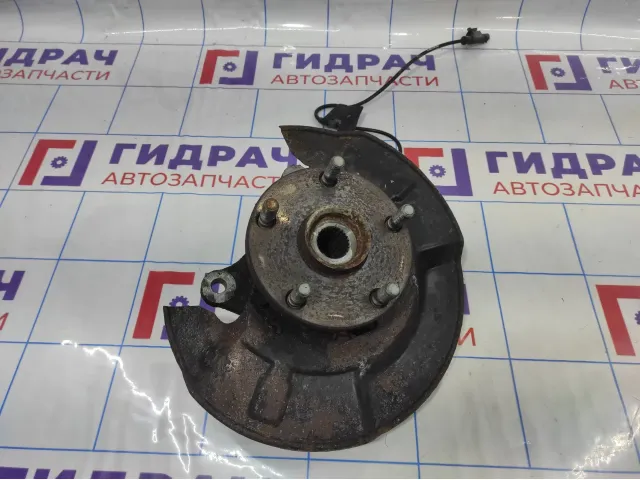 Кулак поворотный передний левый Geely Emgrand EC 7 1064001279. С датчиком ABS.