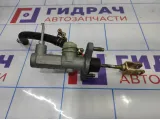 Цилиндр сцепления главный Geely Emgrand EC 7 1064000071.