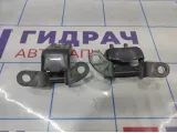 Петли двери задней левой Geely Emgrand EC 7 . Комплект.