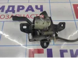 Замок капота Geely Emgrand EC 7 1068002002.