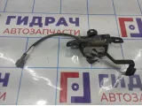 Замок капота Geely Emgrand EC 7 1068002002.