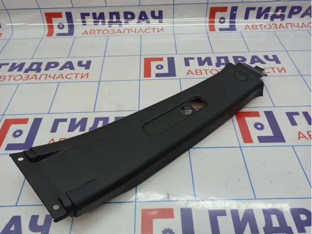 Обшивка стойки средней правой верхняя Geely Emgrand EC 7 106800106700669.