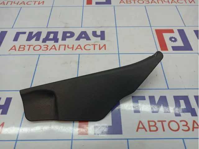 Обшивка стойки задней левой нижняя Geely Emgrand EC 7 106800180000669.