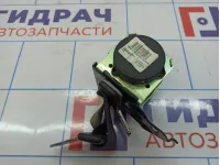 Ремень безопасности задний центральный Geely Emgrand EC 7 1068001115.
