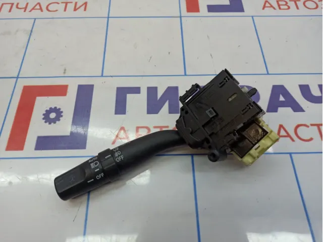 Переключатель поворотов подрулевой Geely Emgrand EC 7 1017000657. Потертости.