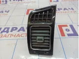 Дефлектор воздушный правый Geely Emgrand EC 7 1068050292.