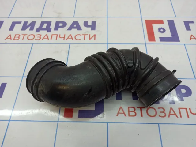 Патрубок воздушного фильтра Geely Emgrand EC 7 1064000034.