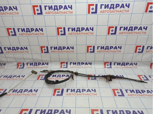 Трос стояночного тормоза Geely Emgrand EC 7 1064001076. Комплект.1064001076.