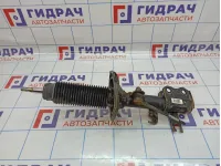 Амортизатор передний правый Geely Emgrand EC 7 1064001257.