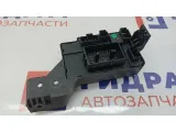 Блок предохранителей салонный Geely Emgrand EC7 1067003569.