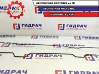 Торсион багажника Geely Emgrand EC7 1068002164. Пара. Правый/левый.