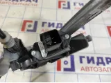 Стеклоподъемник передний правый Geely Emgrand EC7 1067001513. В сборе.