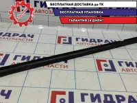 Накладка стекла заднего правого Geely Emgrand EC7 .