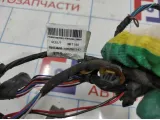 Проводка двери передней левой Geely Emgrand EC7 1067001147.