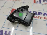 Дефлектор воздушный левый Geely Emgrand EC7 1068050287.