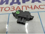 Кнопка многофункциональная Geely Emgrand EC7 1067001067.